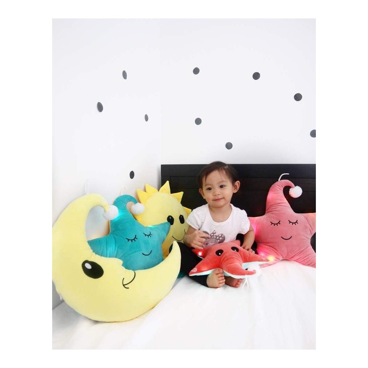 Kokoons Plush with LED & Sound - Ivory Moon