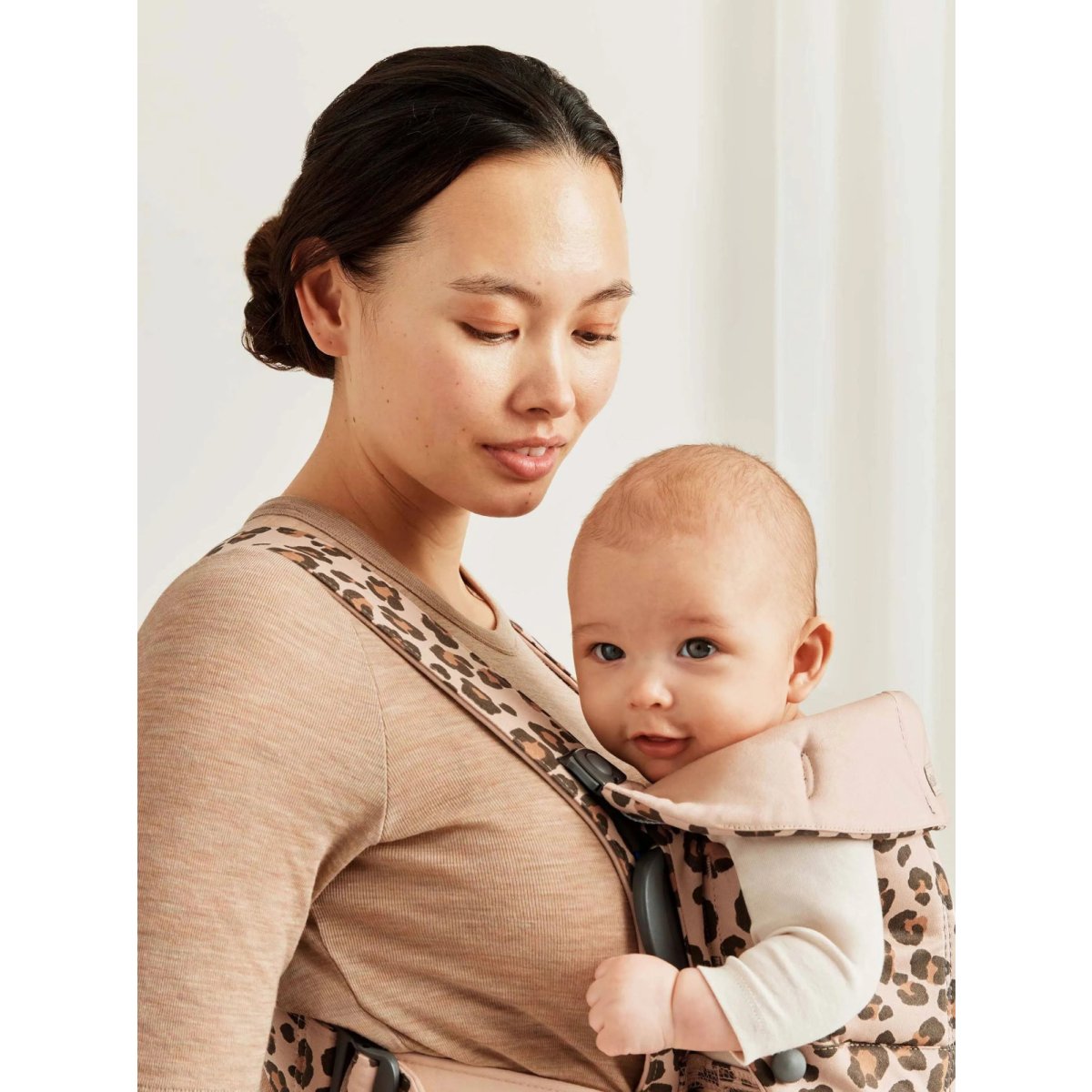 Baby Carrier Mini - Cotton, Beige Leopard