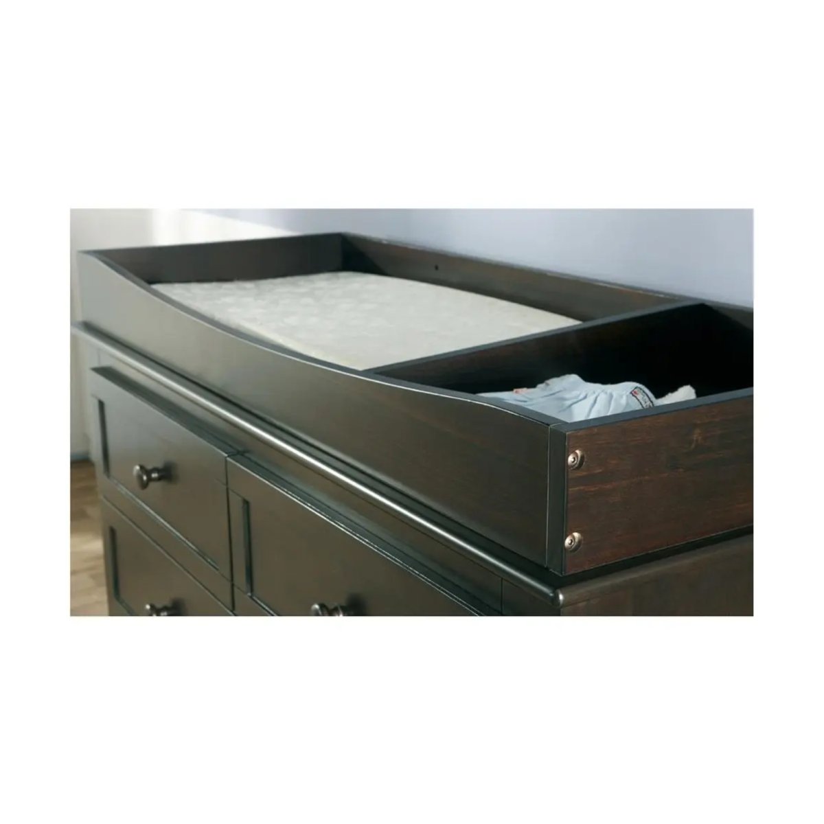 Changing Tray - Earth