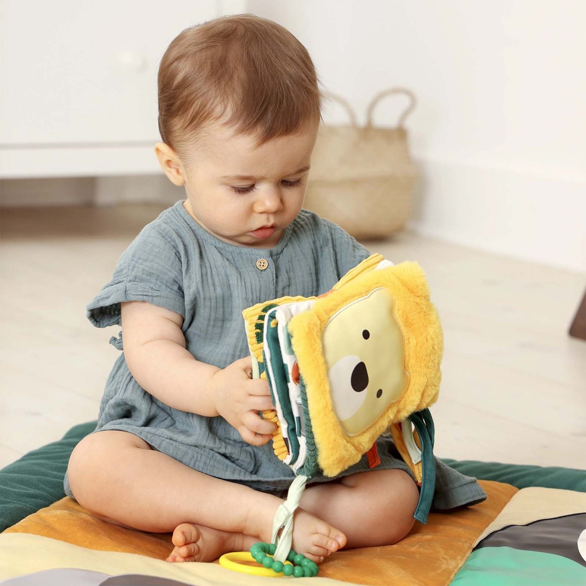 Soft Activity Book 2 - in - 1 - Jungle