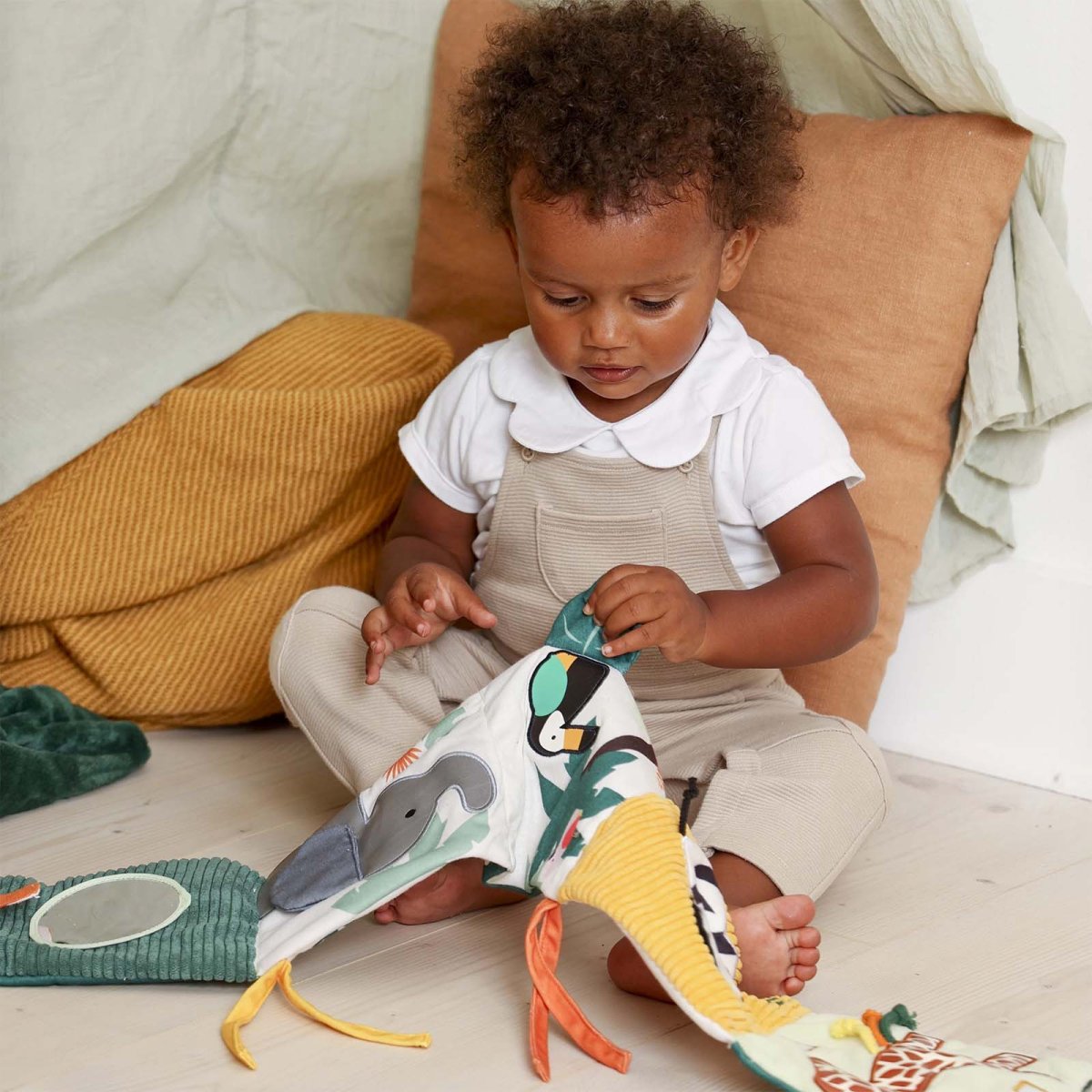 Soft Activity Book 2 - in - 1 - Jungle