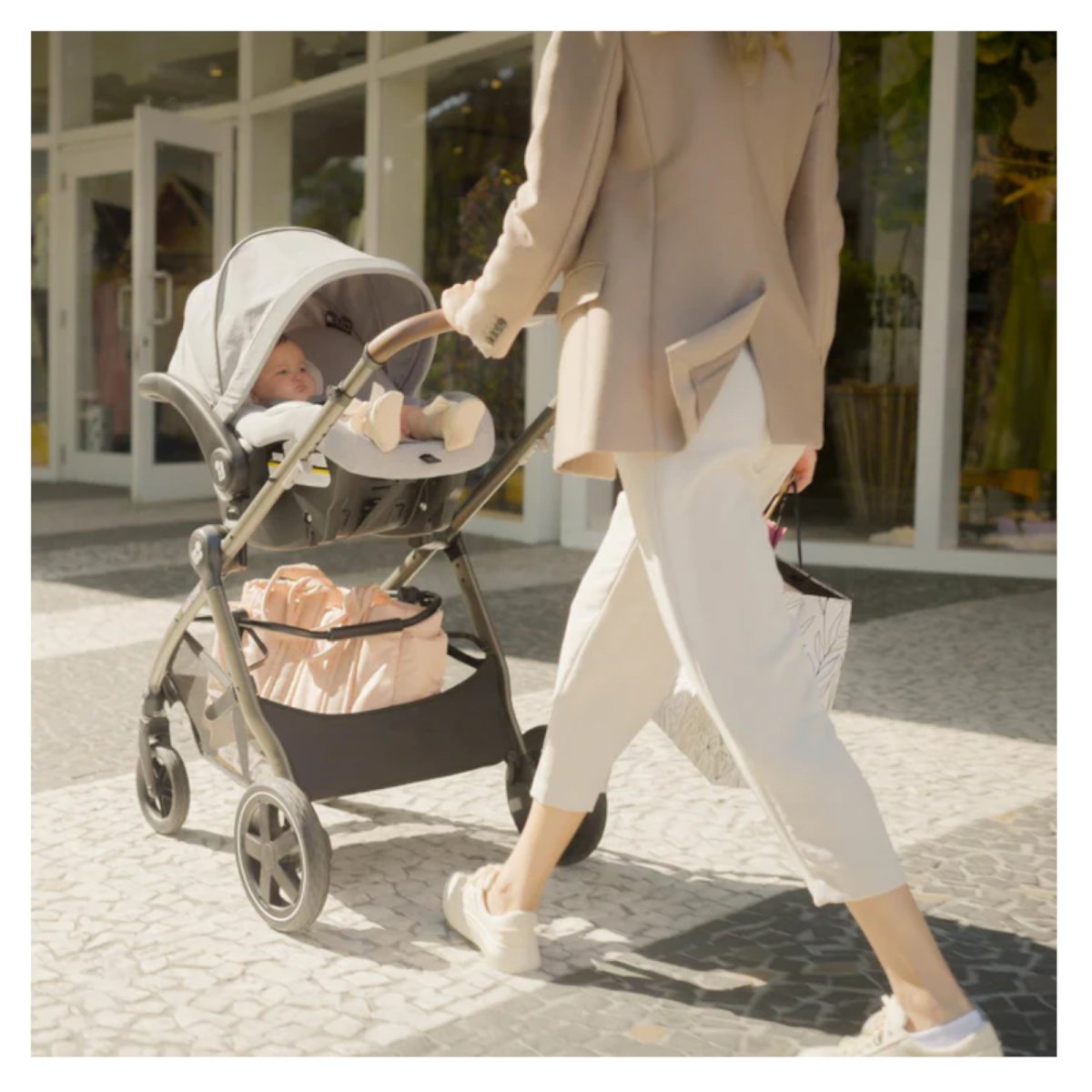 Zelia Luxe 5-in-1 Modular Travel System - New Hope Black